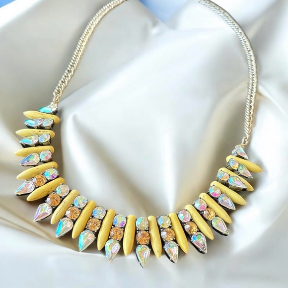 Anthropologie Jewelry - 🌼SALE🌼Statement Necklace
